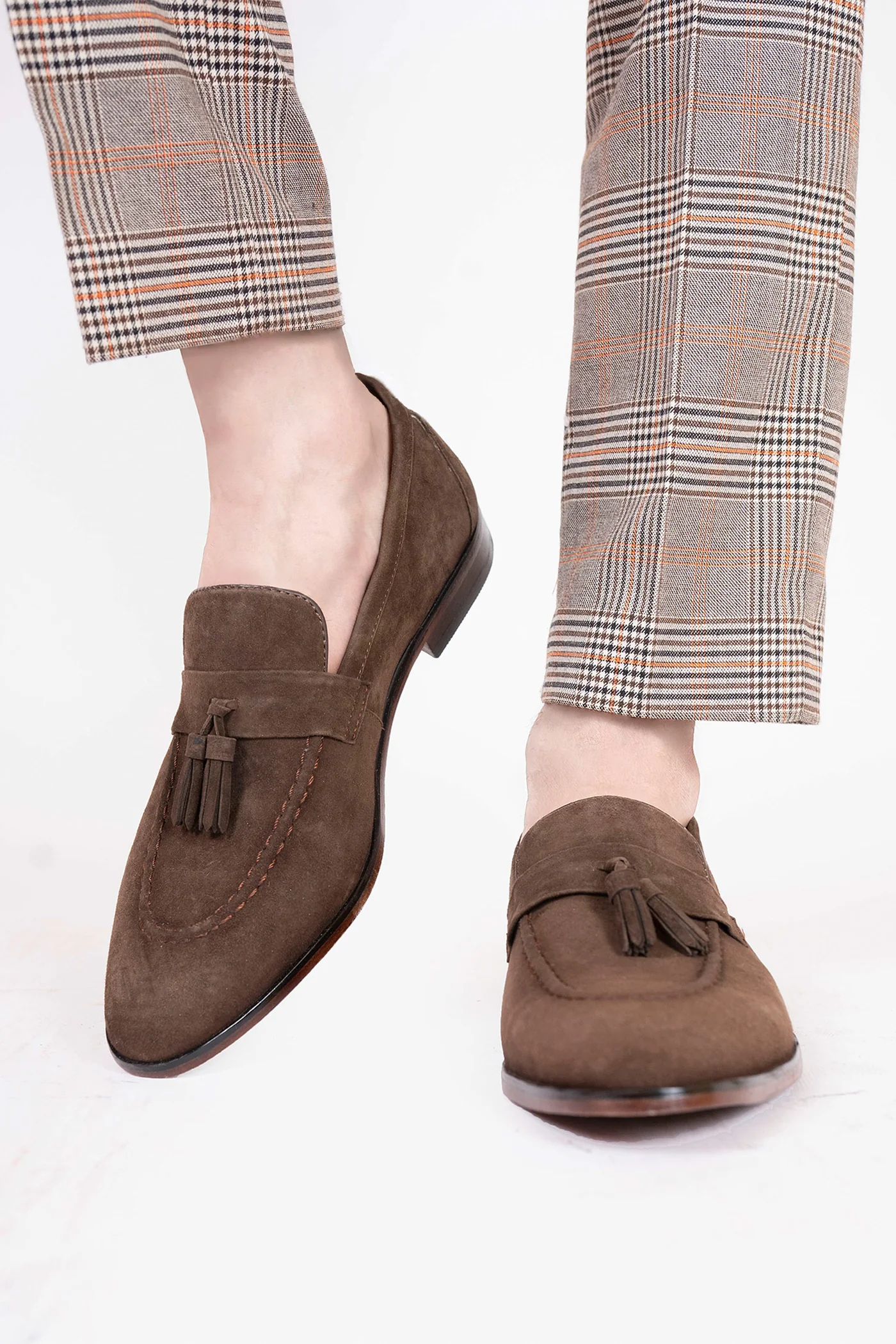 camelot mens leather suede slip on shoes rust brown tassels front view julke camelot mens leather suede slip on shoes rust brown tassels front view julke