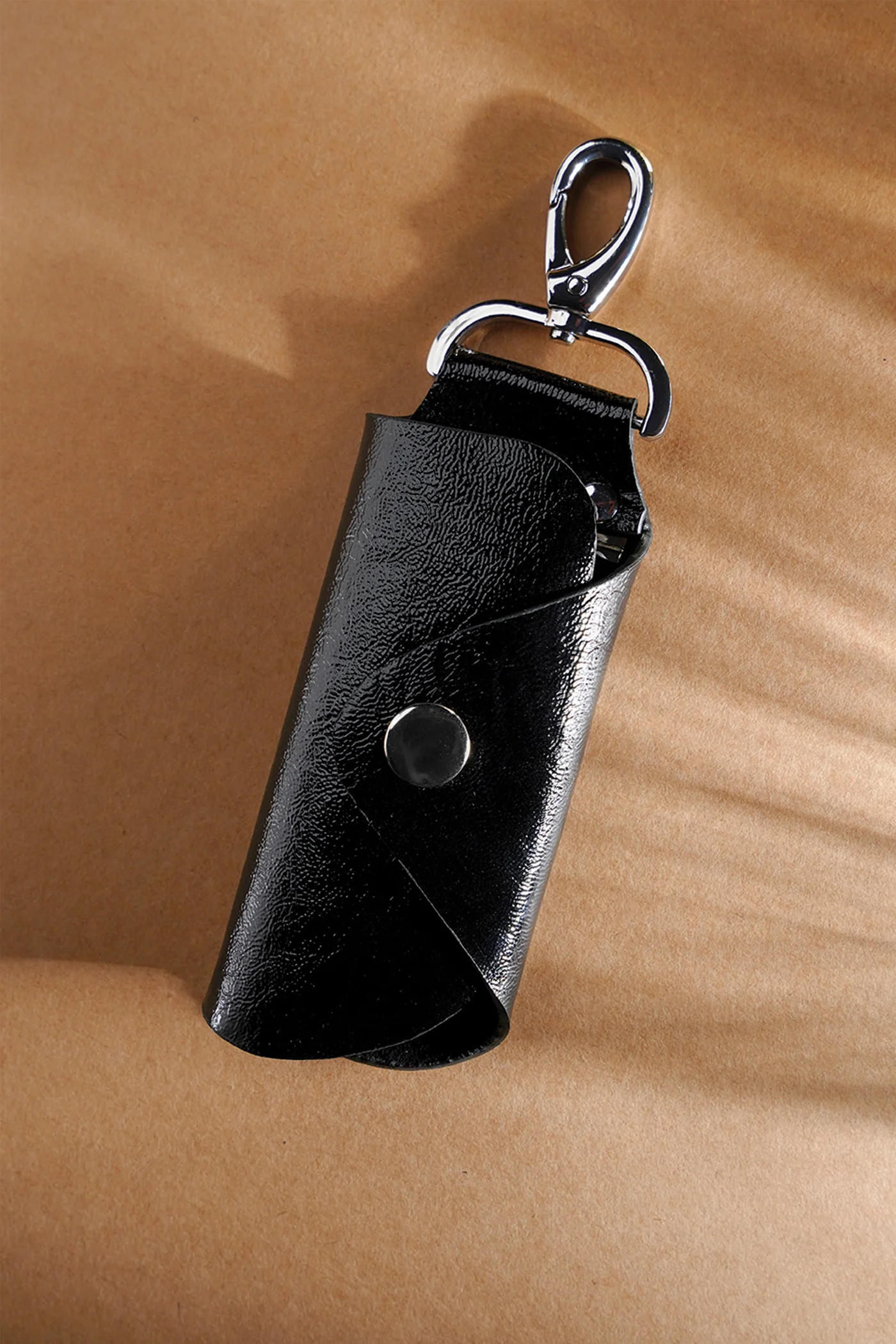 kells leather key ring set black front view silver metal hook julke kells leather key ring set black front view silver metal hook julke
