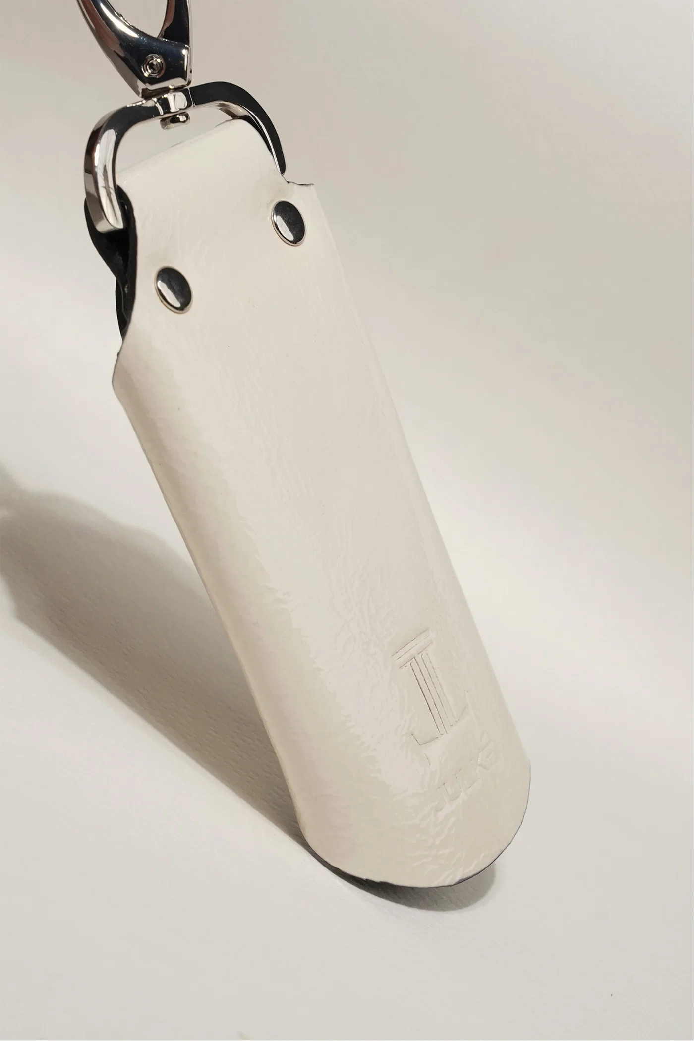 kells leather key ring set ivory glossy silver metal hook back view julke kells leather key ring set ivory glossy silver metal hook back view julke