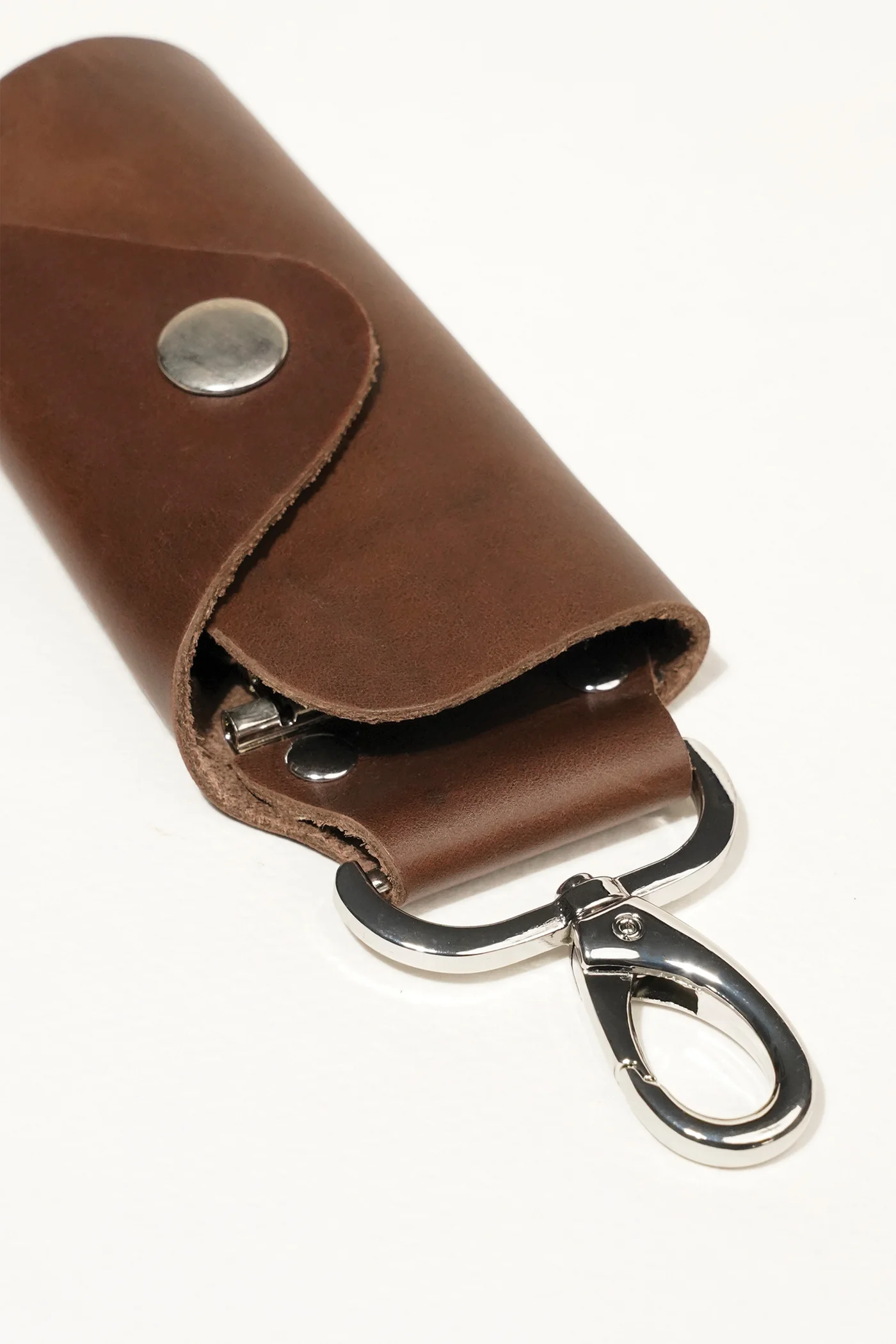 keyes leather key ring set dark brown silver metal hook front view julke keyes leather key ring set dark brown silver metal hook front view julke