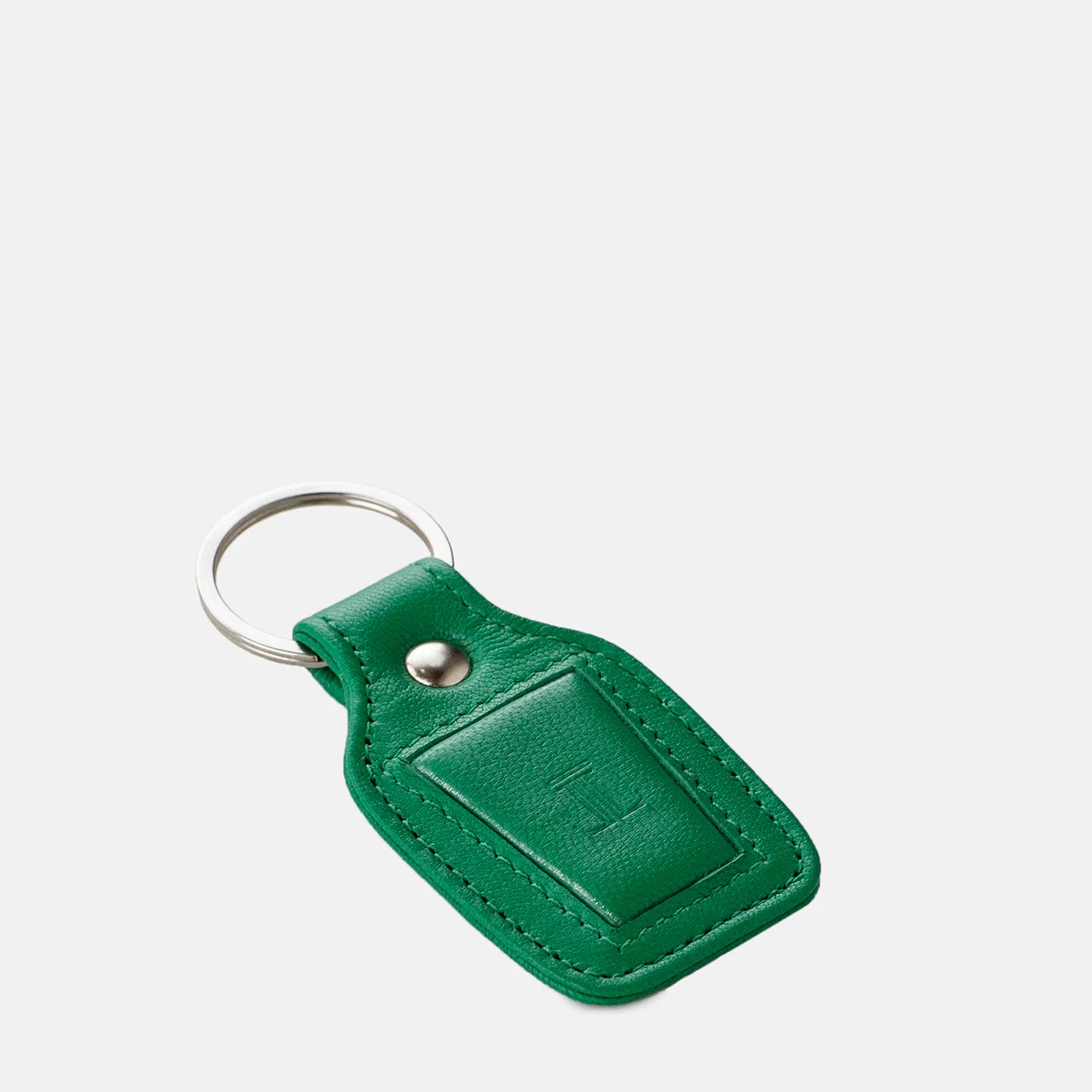 leatherkeychain greencolor sideview julke leatherkeychain greencolor sideview julke